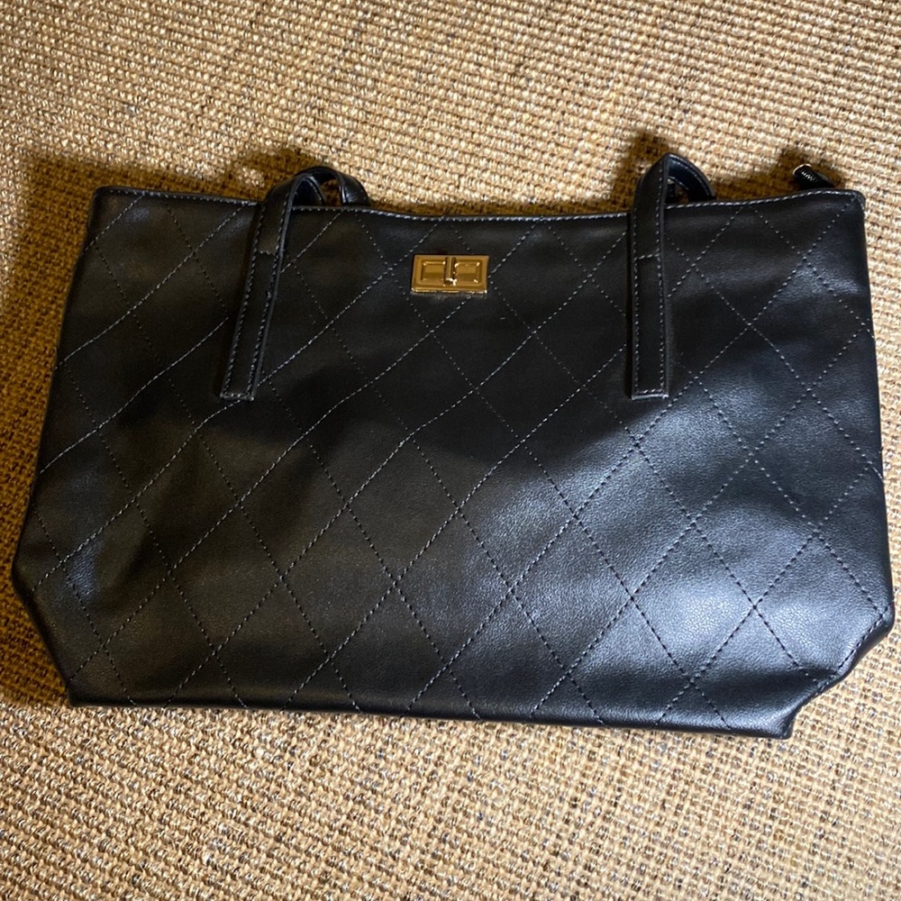 Purse Black Unbranded with Pleaded Pattern